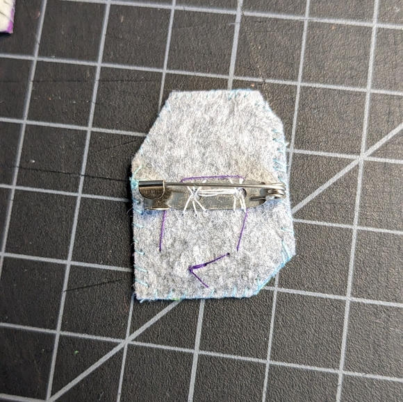 Small Green and Blue House Art Pin - Picture 3 of 4